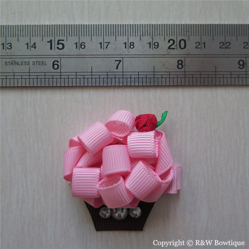 Cupcake #C Sculptured Hair Clip